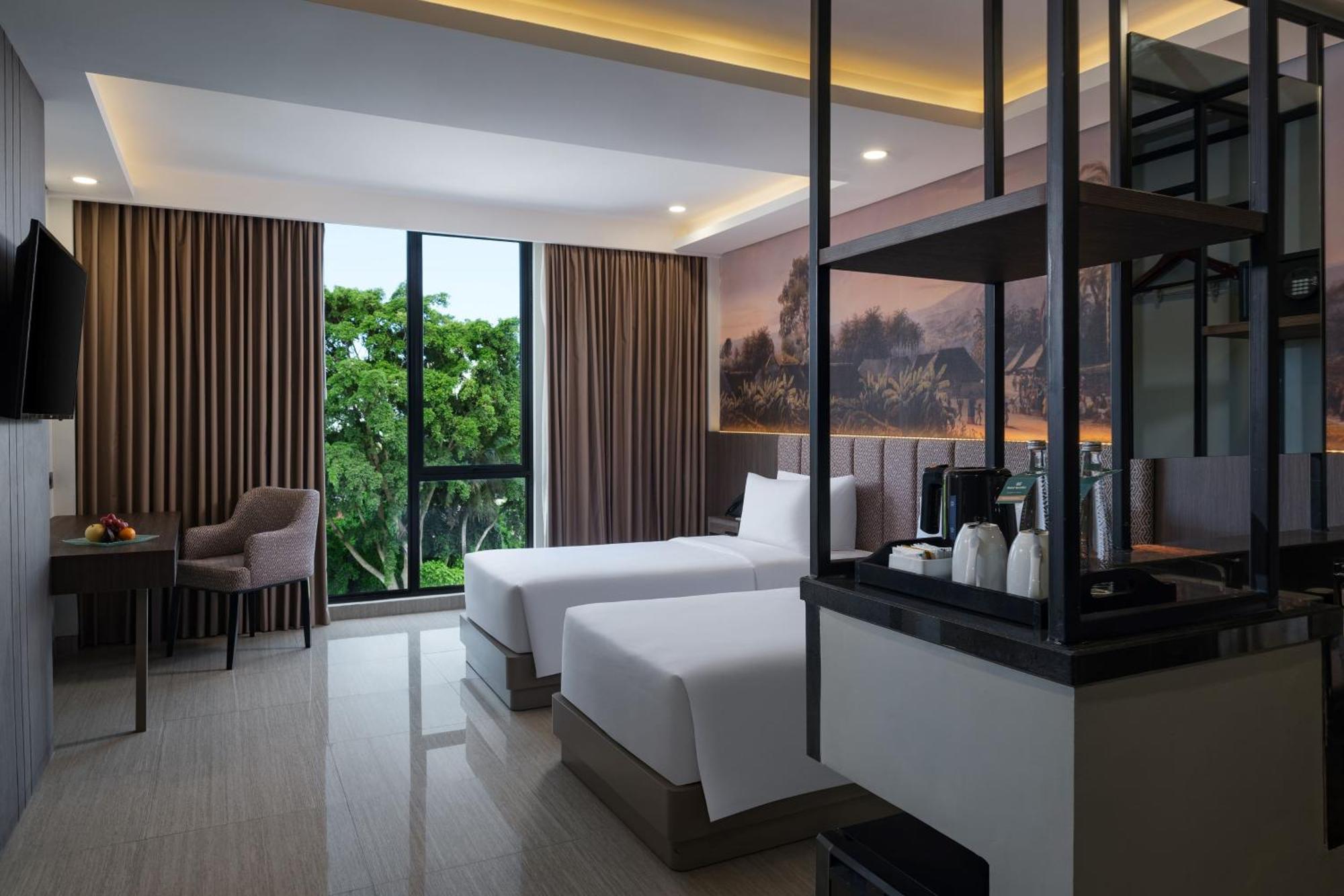 Hotel Santika Blitar Εξωτερικό φωτογραφία