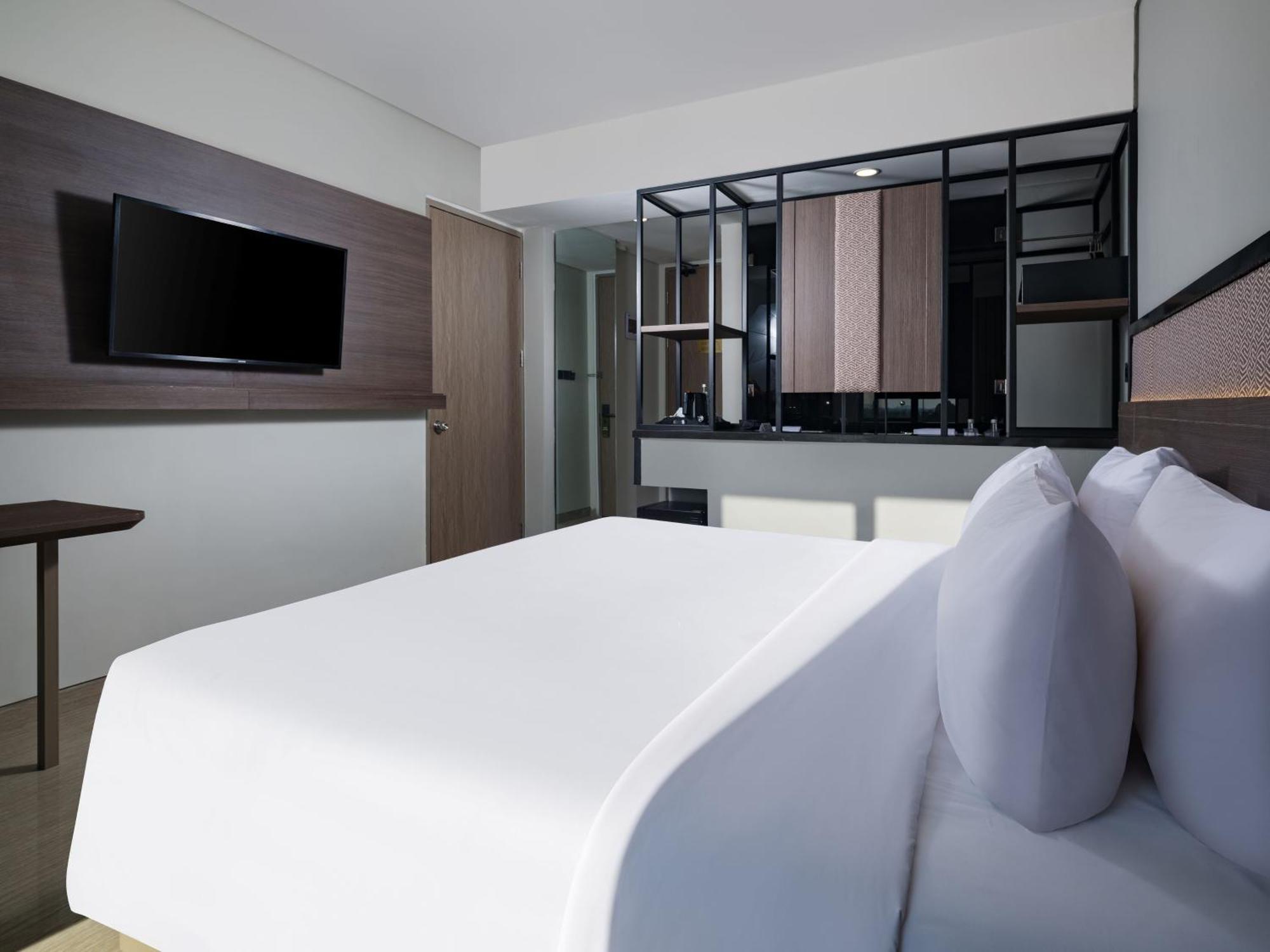 Hotel Santika Blitar Εξωτερικό φωτογραφία